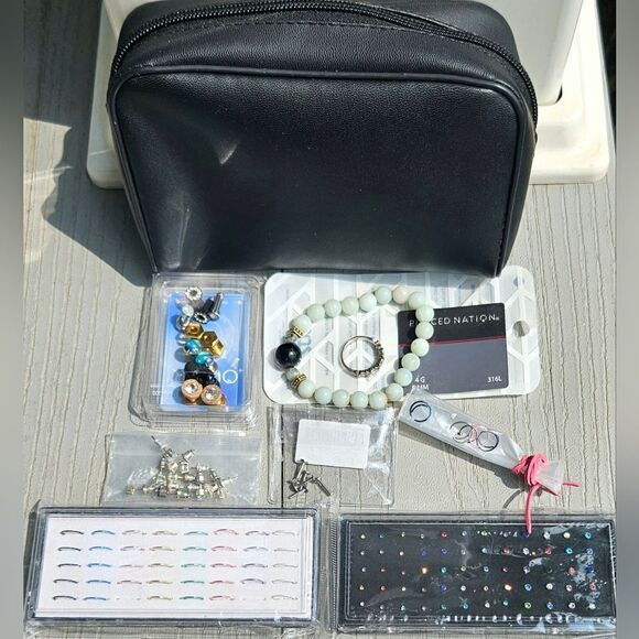 Body jewelry bundle w carry bag 60+ pc lot labret nose ring ear wrist - Picture 5 of 16